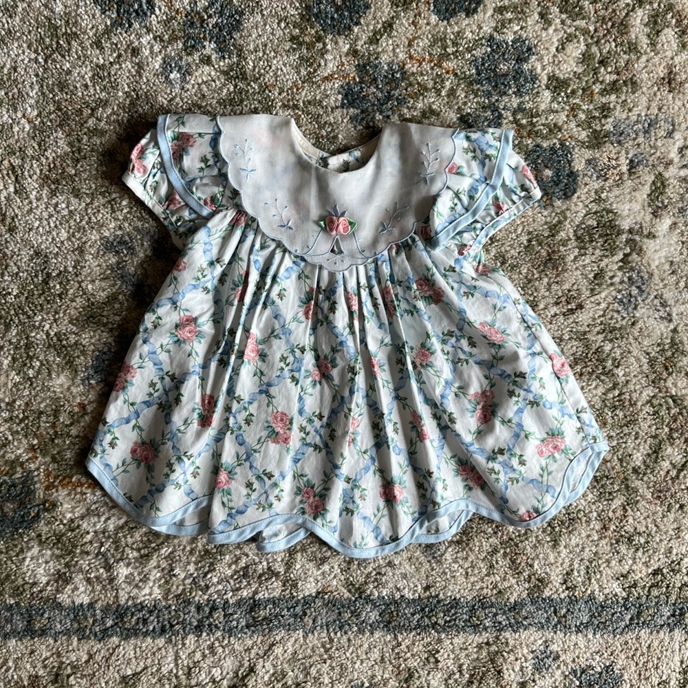 Vintage Peaches n Cream Dress